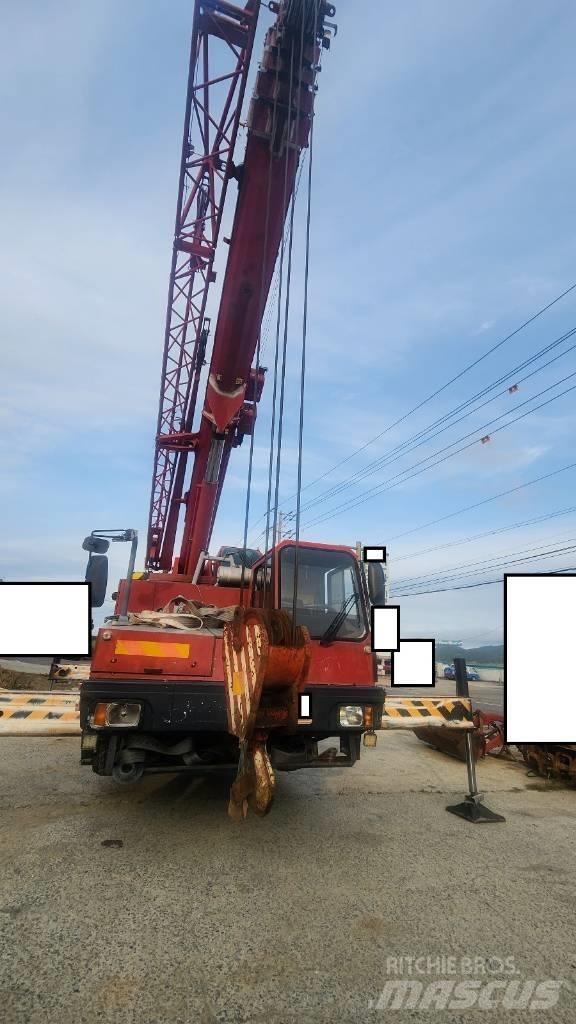 Liebherr LTM 1055-1 Kranen voor alle terreinen