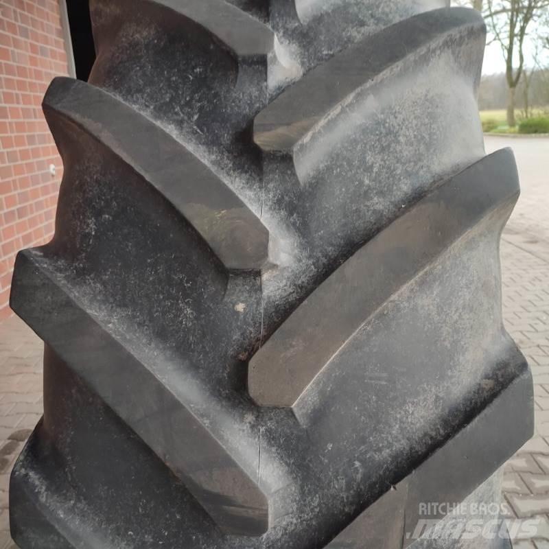 Michelin 710/70R42 Banden, wielen en velgen