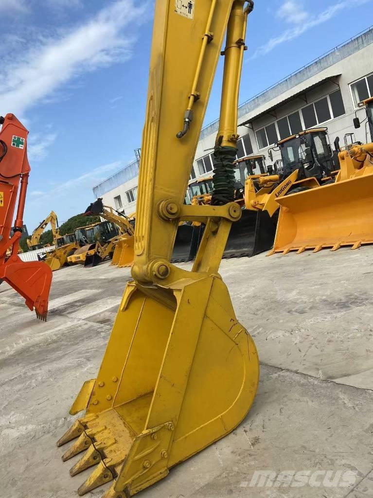 Komatsu PC 220-8 Rupsgraafmachines