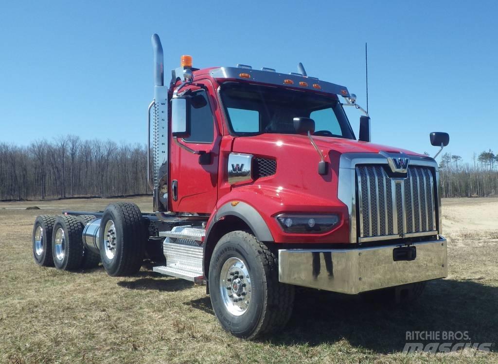 Western Star 49 X Chassis met cabine