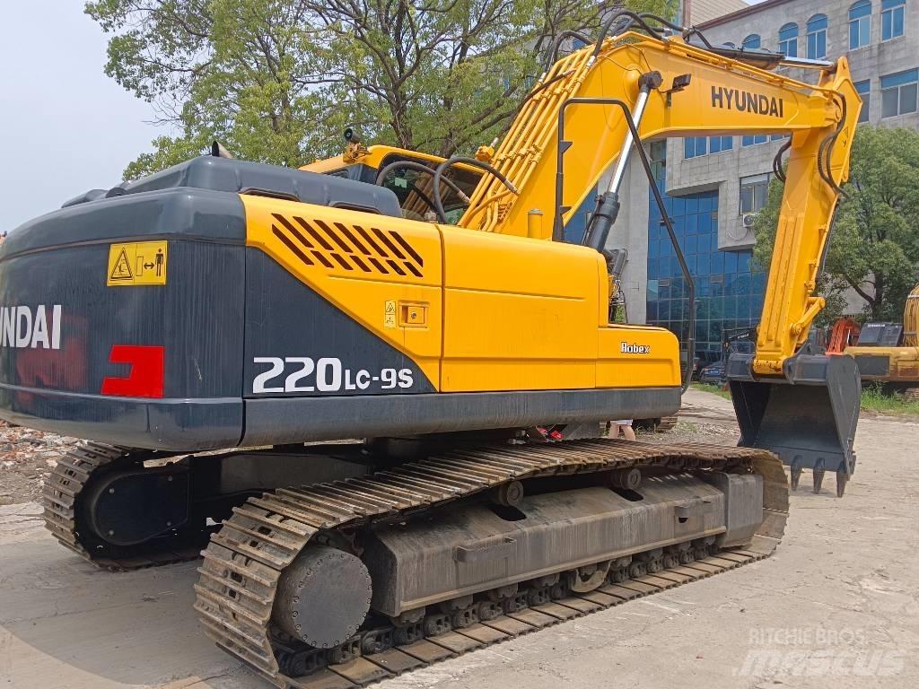 Hyundai R220LC-9S Rupsgraafmachines