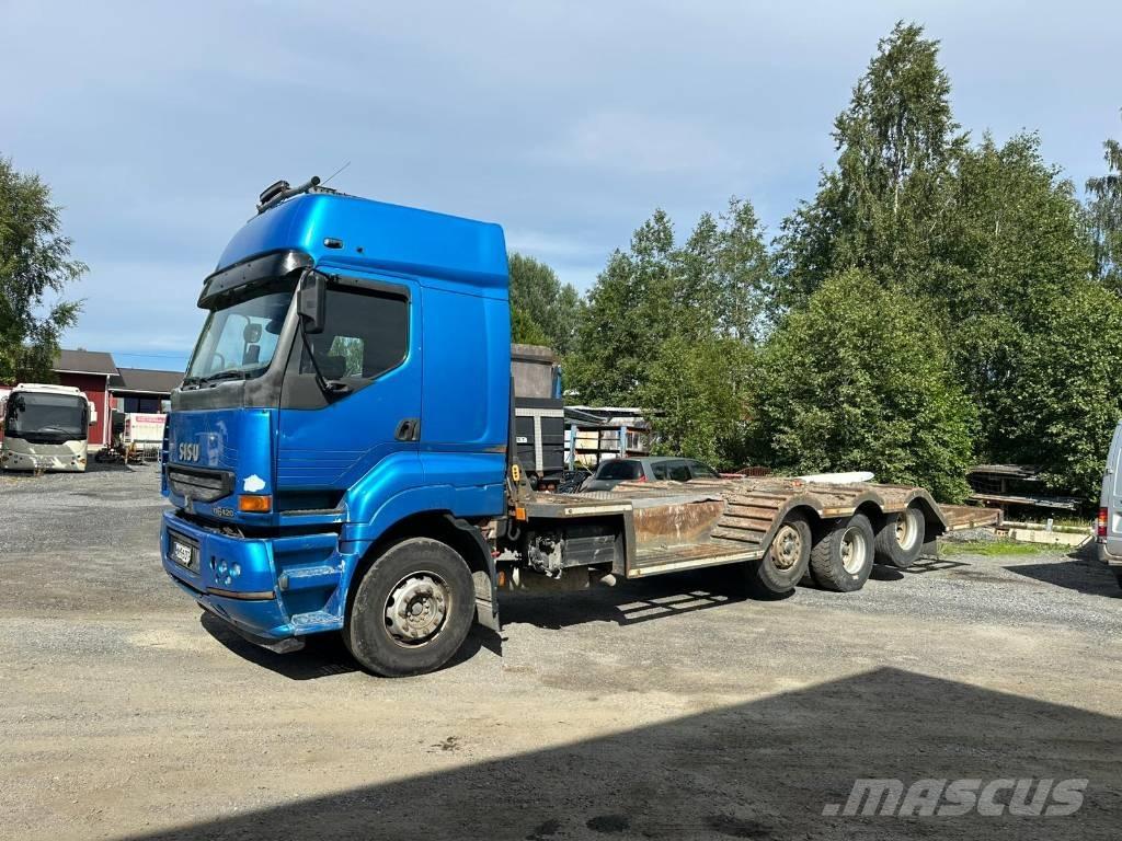 Sisu E11 Vrachtwagens voor bosbouwmachines