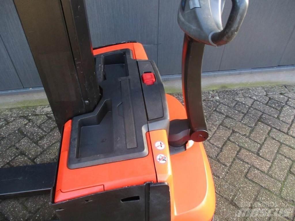 BT SWE 080L Meeloop stapelaar