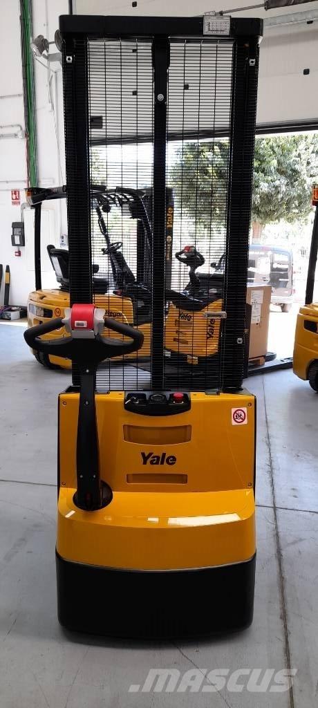 Yale MS12E Meeloop stapelaar