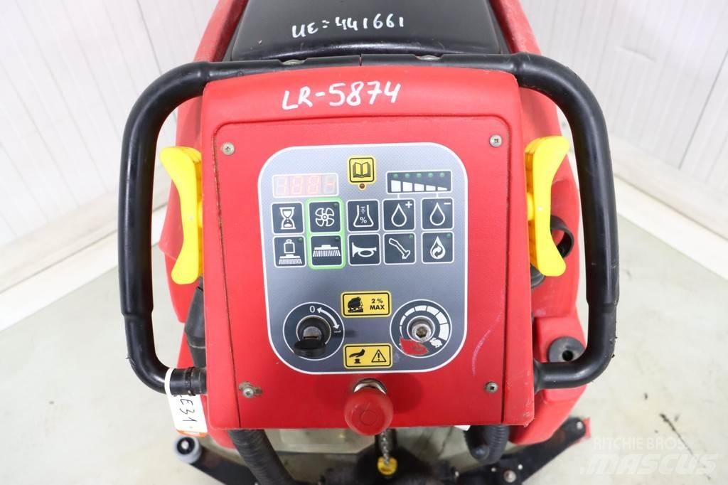 RCM Mega 732 Veegmachines