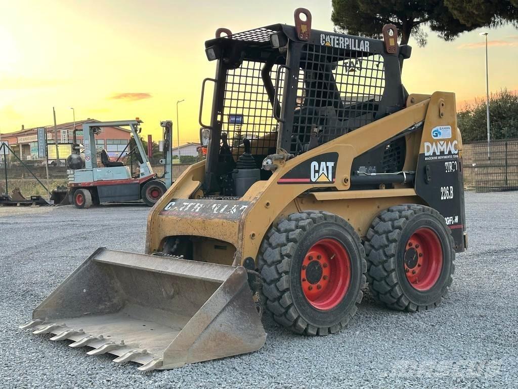 CAT 226BHF Miniladers
