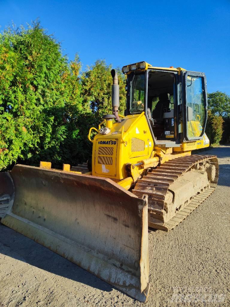 Komatsu D 51 Rupsdozers