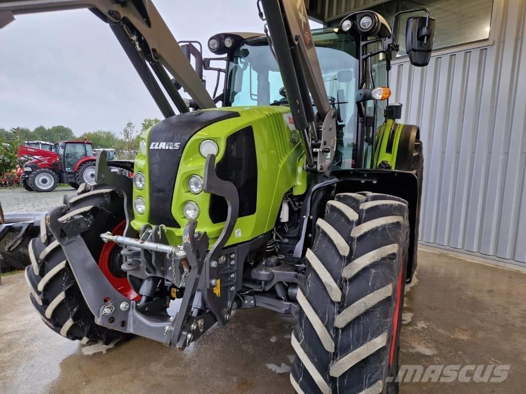 CLAAS Arion 450 Tractoren