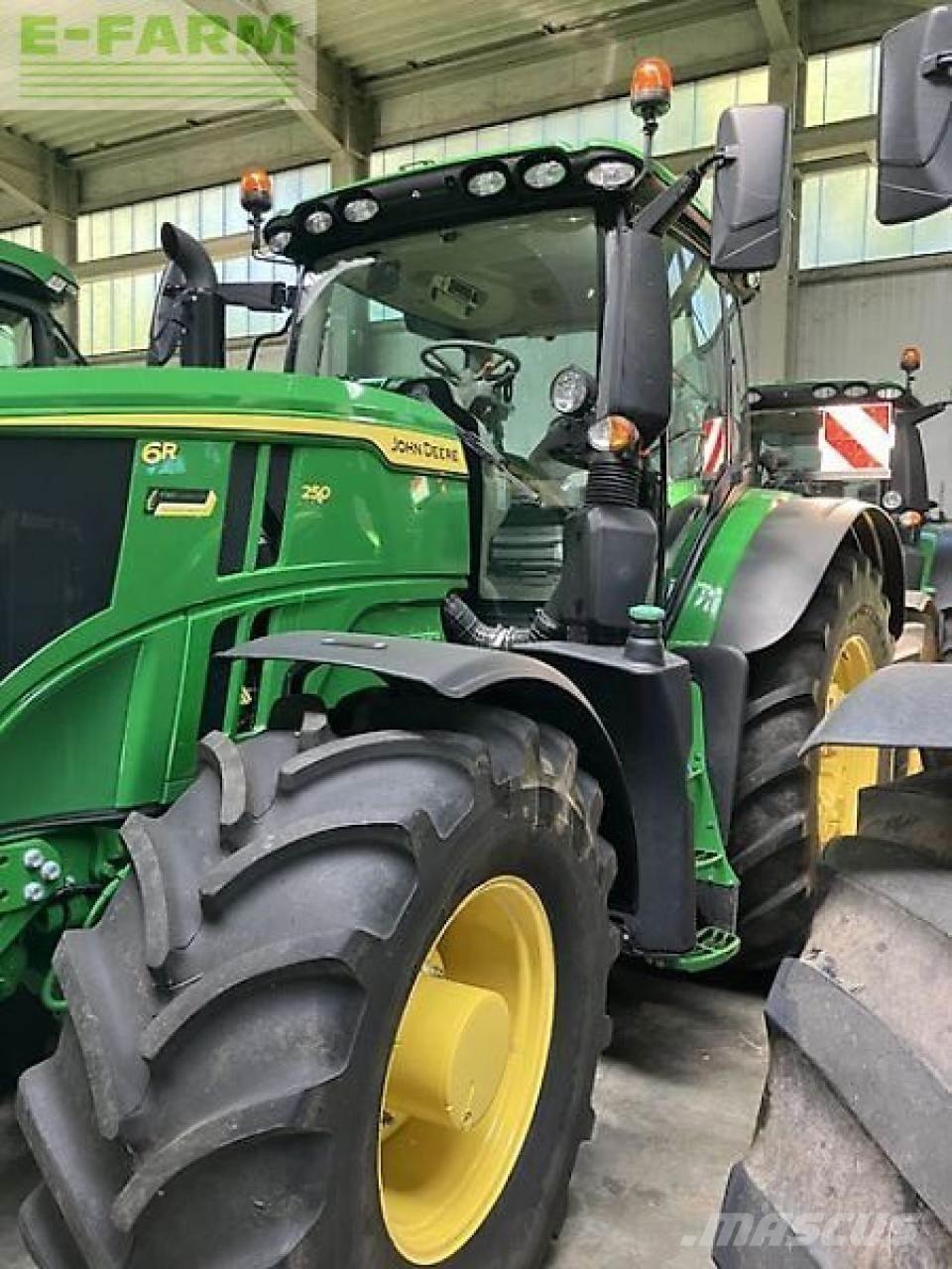 John Deere 6r 250 Tractoren