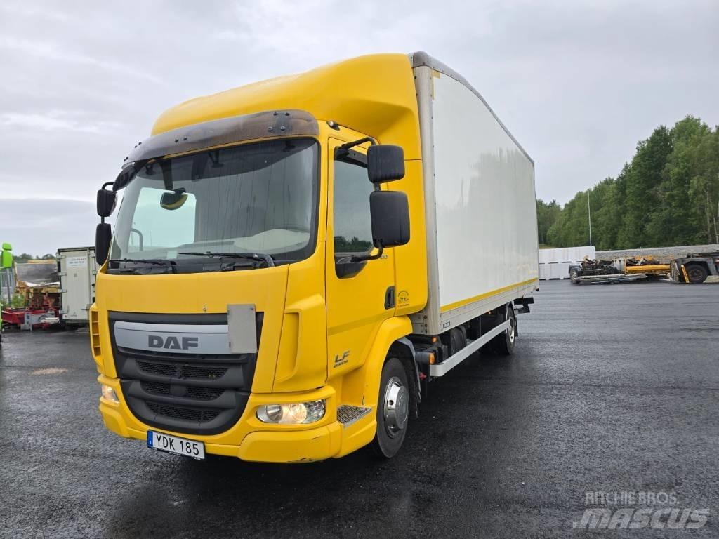 DAF LF 210 FA Bakwagens met gesloten opbouw