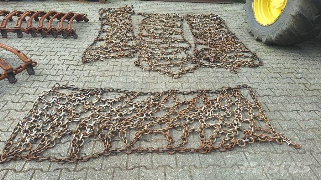 Pewag Wielketting Rupsbanden, kettingen en onderstel