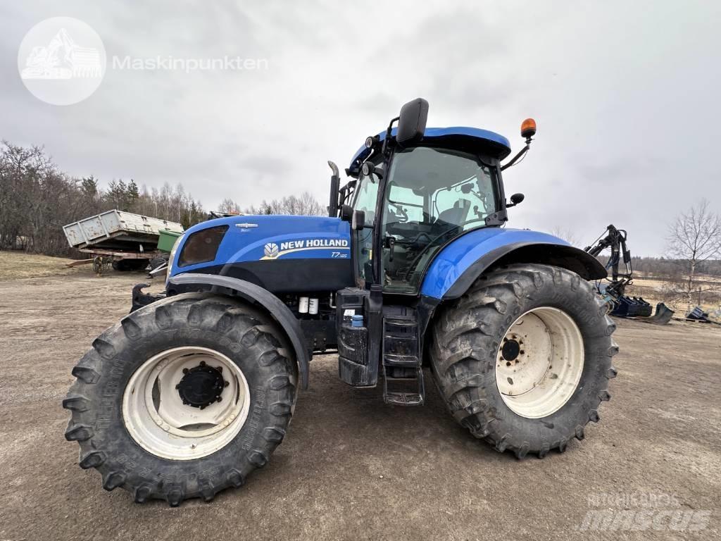 New Holland T 7.185 Tractoren