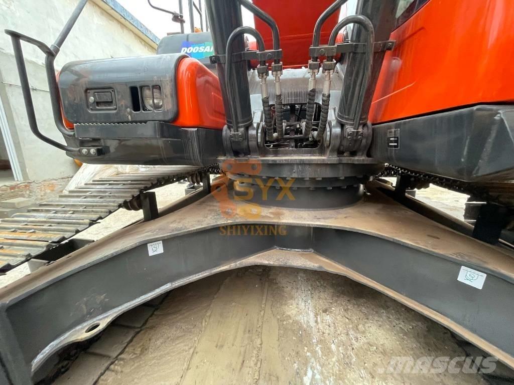 Doosan DX 300LCA Rupsgraafmachines
