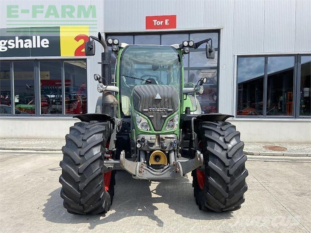 Fendt 516 vario Tractoren