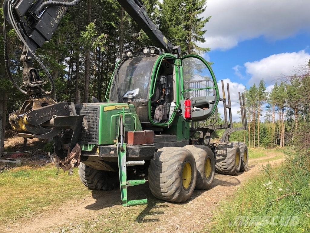 John Deere 810 E Uitrijwagens