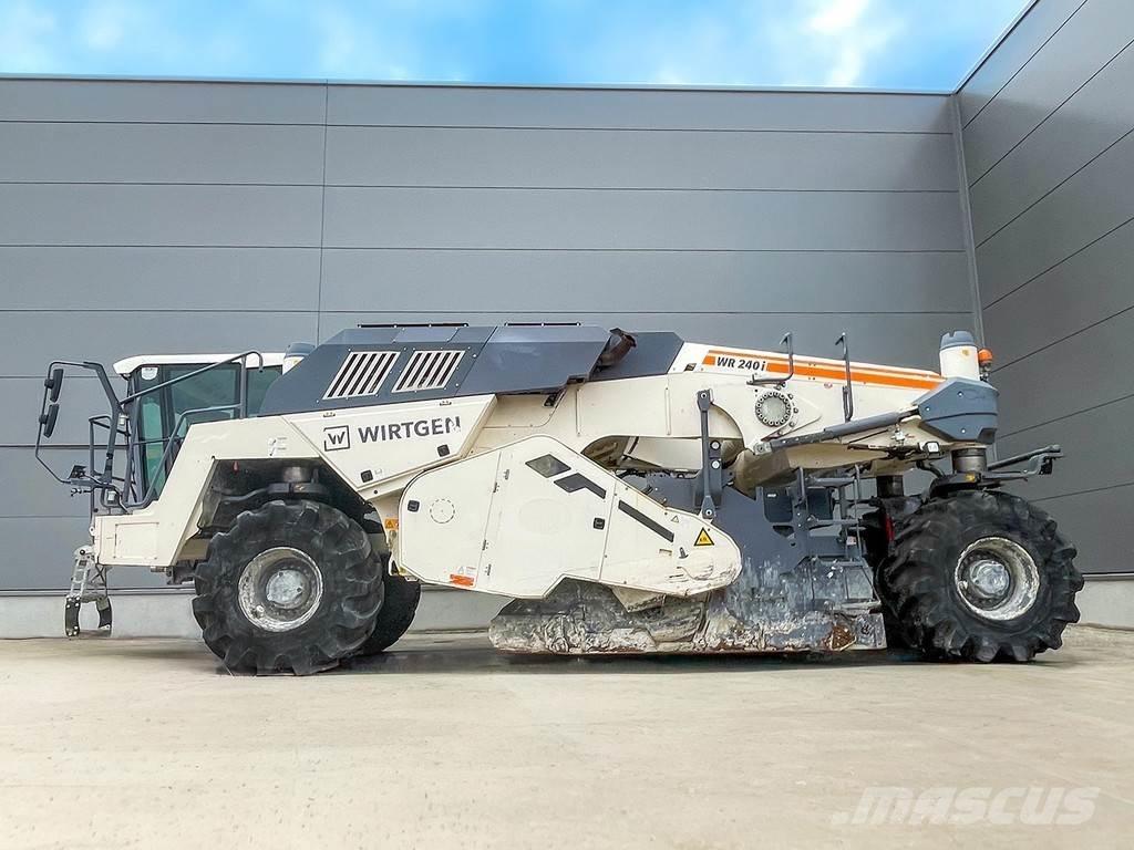 Wirtgen WR 240I Asfalt recyclers