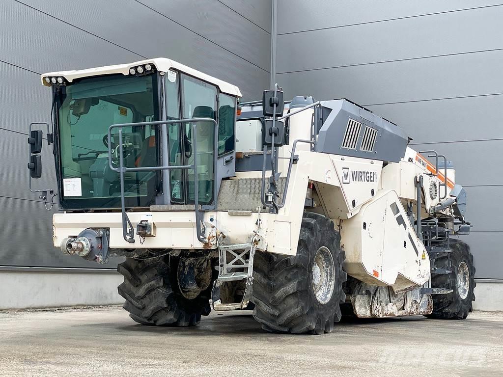 Wirtgen WR 240I Asfalt recyclers