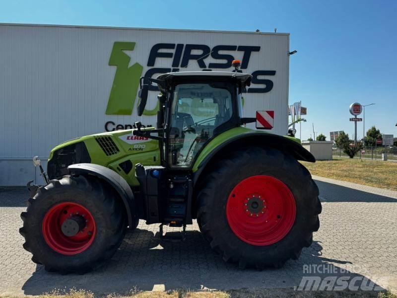 CLAAS AXION 870 Tractoren