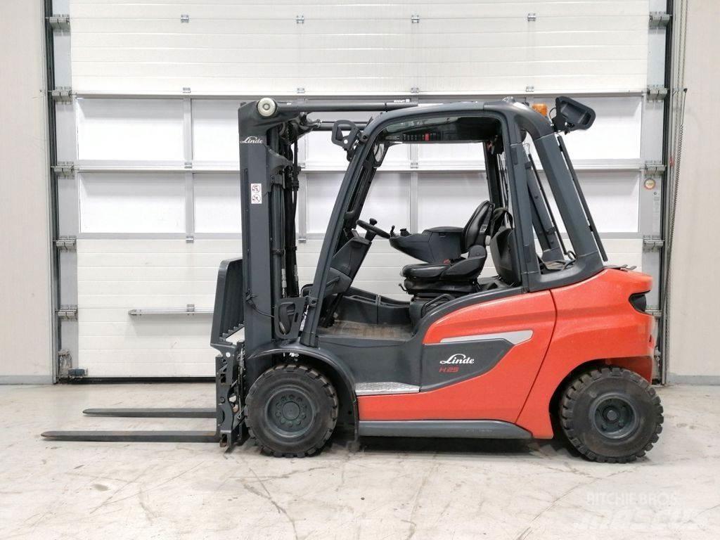 Linde H25T-01 Elektrische heftrucks