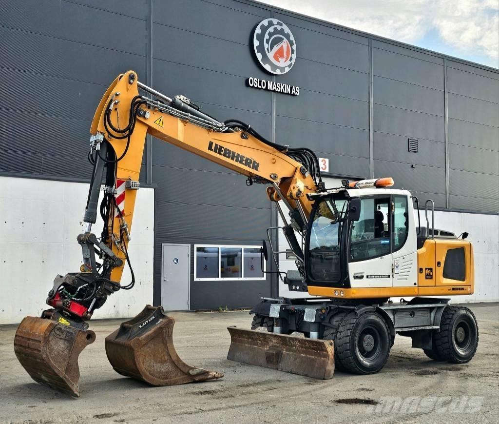 Liebherr A 916 Wielgraafmachines