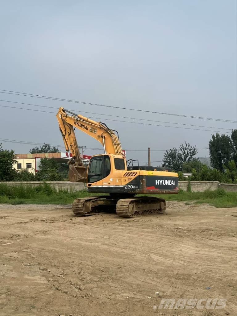 Hyundai R220-9S Rupsgraafmachines