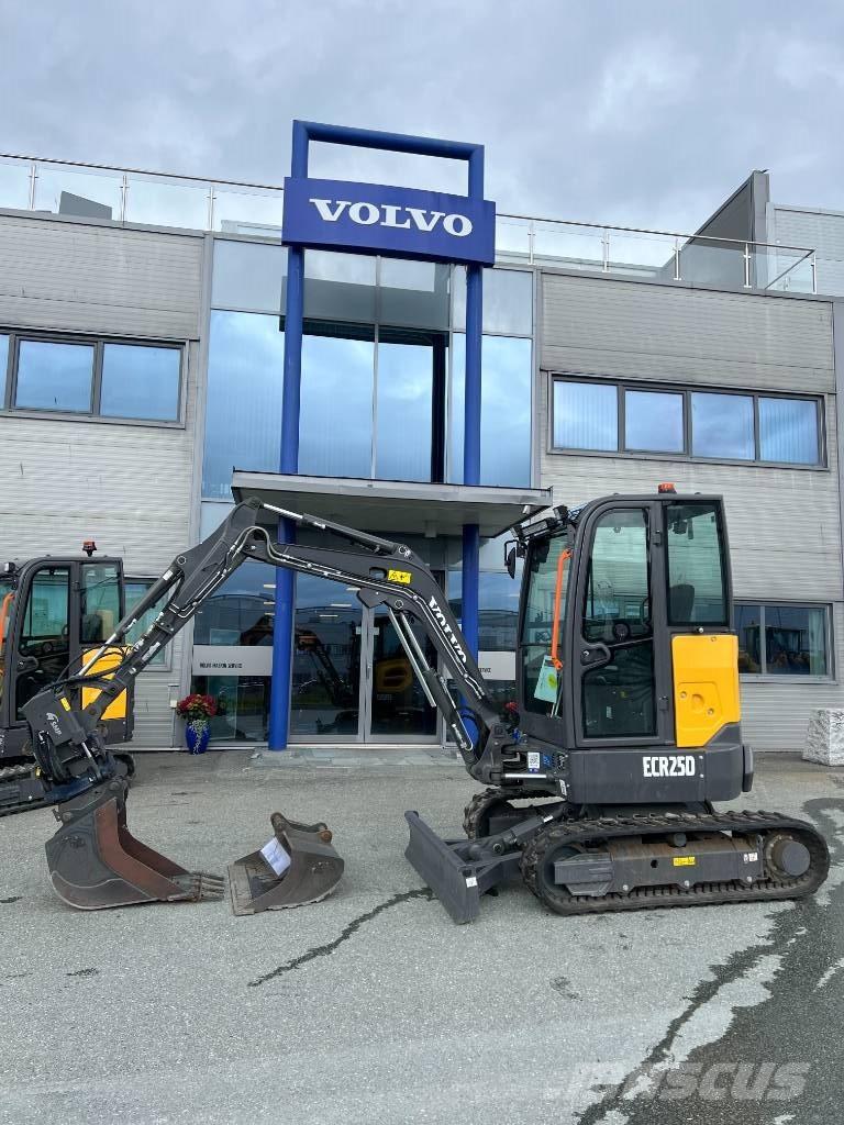 Volvo ECR 25 D Minigraafmachines < 7t