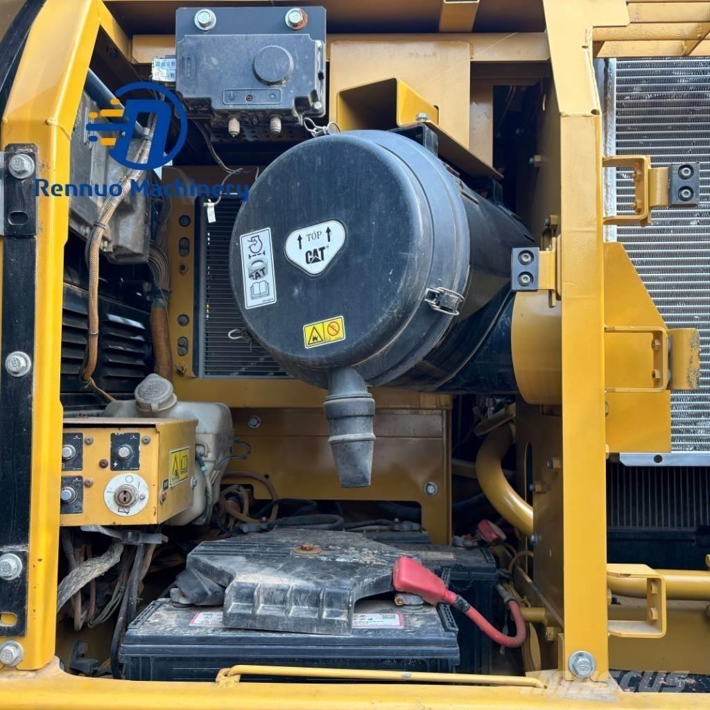 CAT 326D2 Rupsgraafmachines