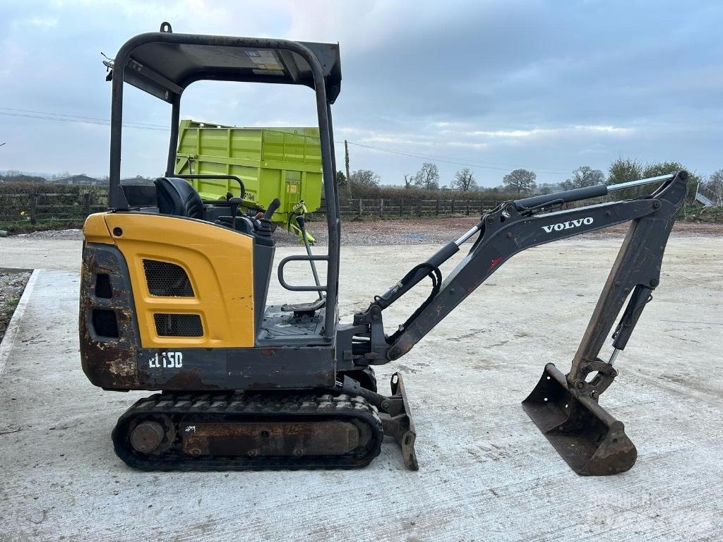 Volvo EC 15D Minigraafmachines < 7t