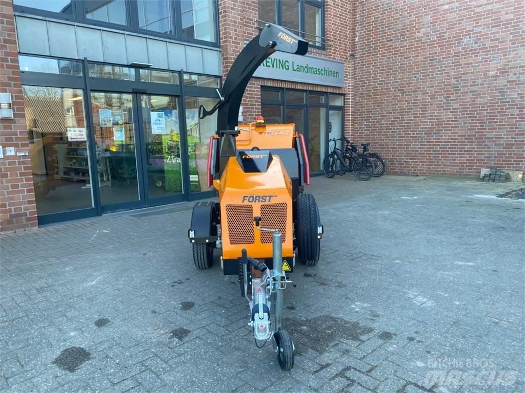  FÖRST ST6D.24 Zelfrijdende veldhakselaars