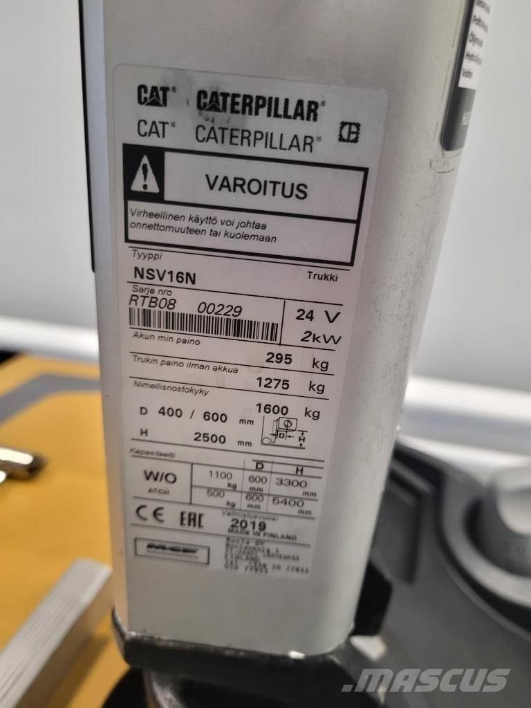 CAT NSV 16N ( MYYTY ) Zelfrijdende stapelaars