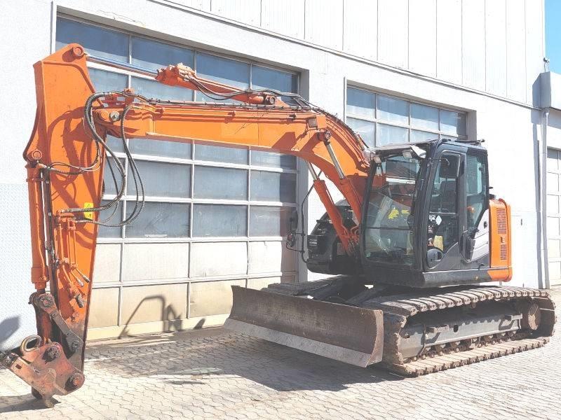 Hitachi ZX 135 US-6 Rupsgraafmachines