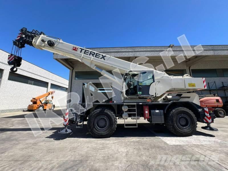 Terex Quadstar 1075L Ruw terrein kranen