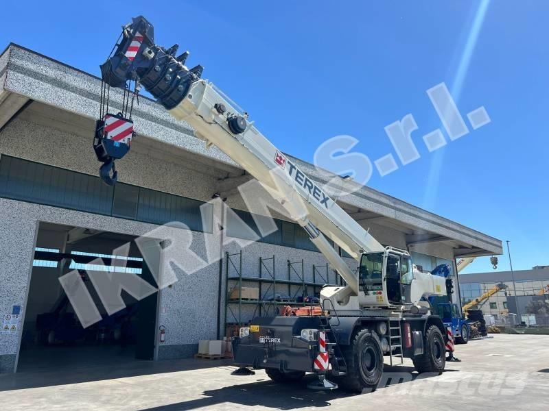 Terex Quadstar 1075L Ruw terrein kranen