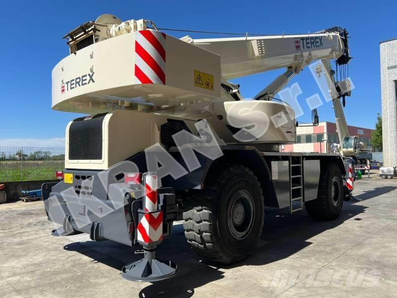 Terex Quadstar 1075L Ruw terrein kranen