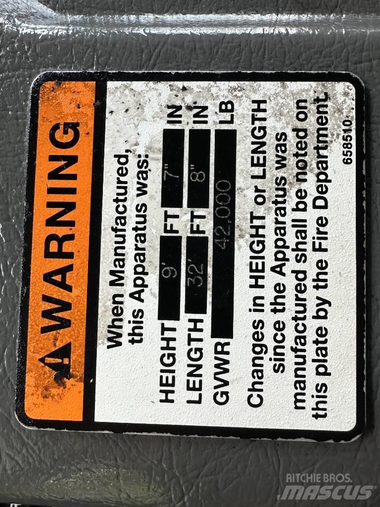 E-one Typoon Brandweerwagens