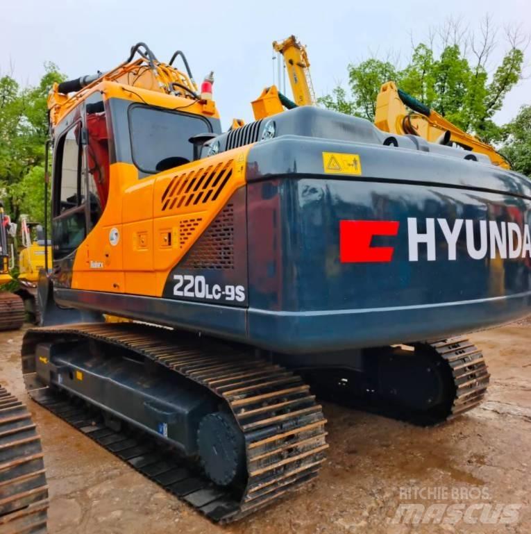 Hyundai 220IC-9S Rupsgraafmachines