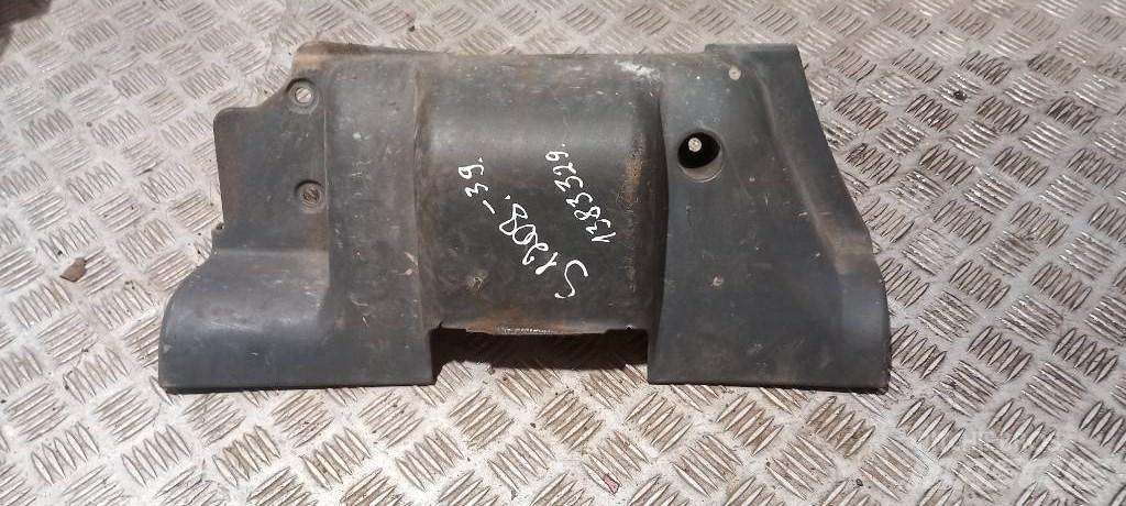 Scania 94 D.  1383330 Cabine en interieur