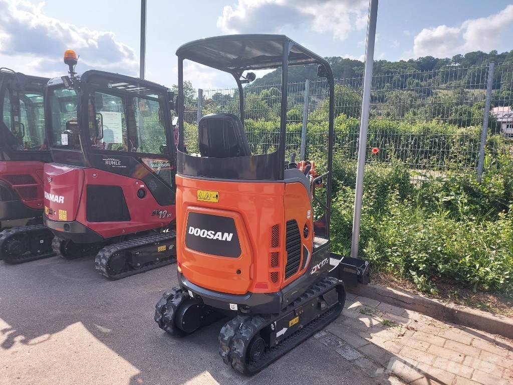Doosan DX 17 Minigraafmachines < 7t
