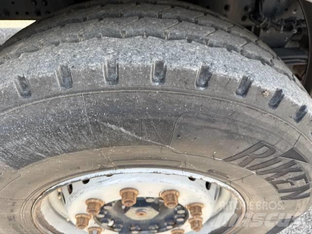 Iveco Trakker 450 Anders