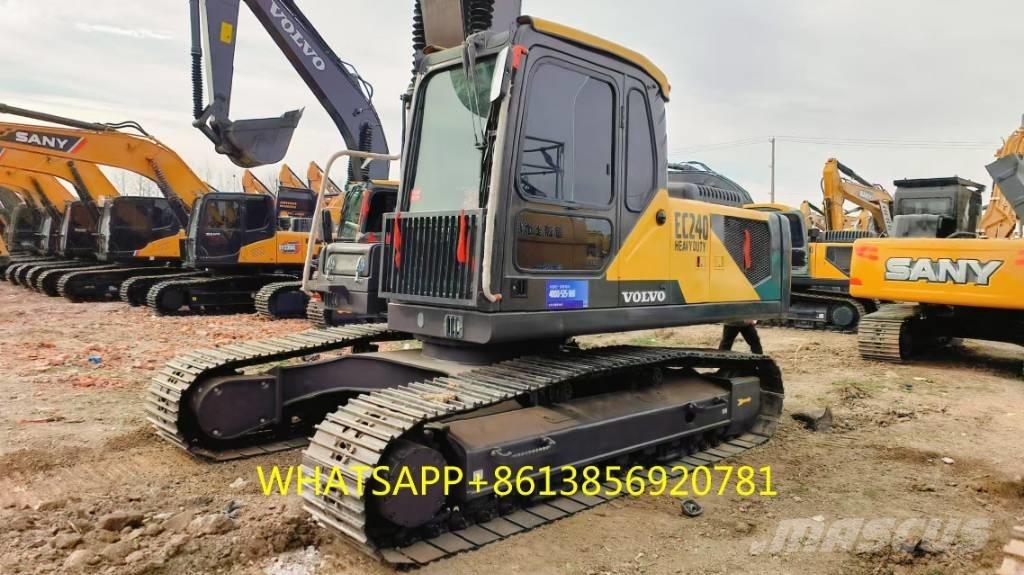 Volvo EC 240 Rupsgraafmachines