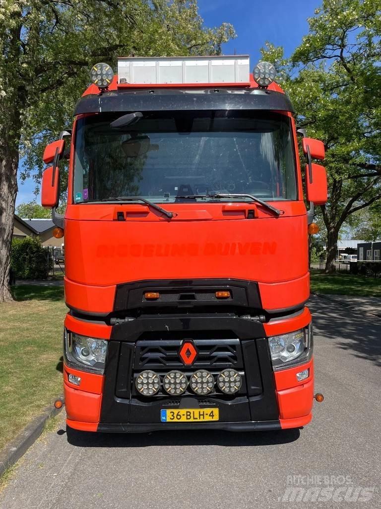 Renault T Trekkers