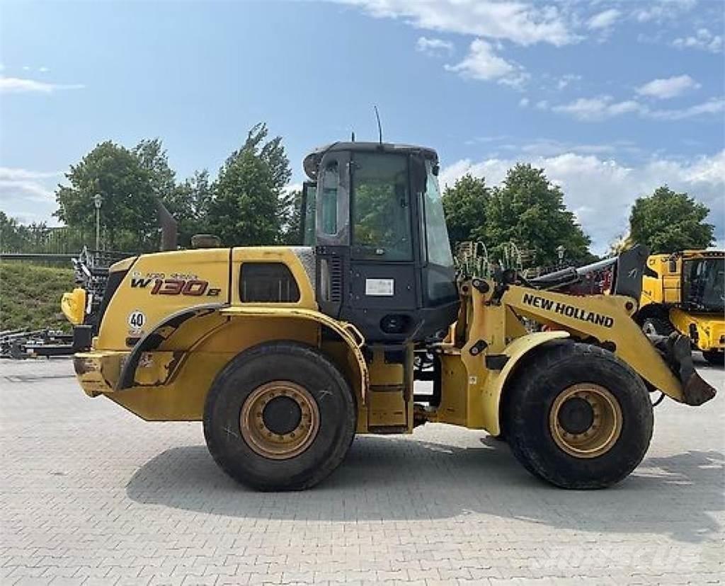 New Holland W 130B Wielladers