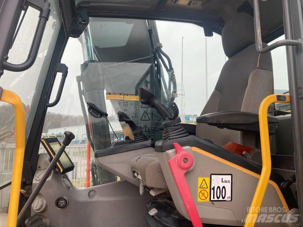 Volvo EC 140 EL Rupsgraafmachines