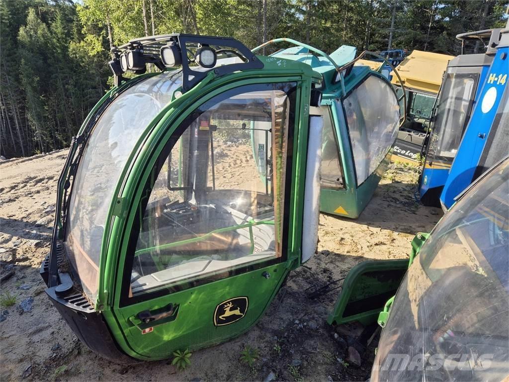 John Deere 1270G Cabine en interieur