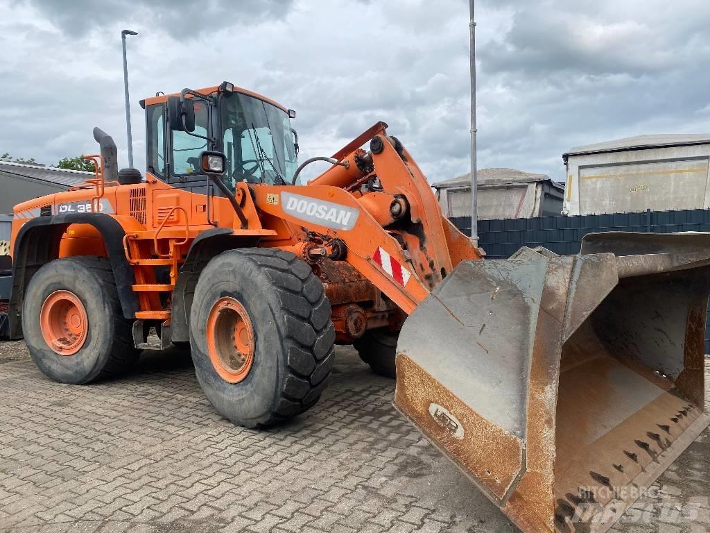 Doosan DL 350-3 Wielladers