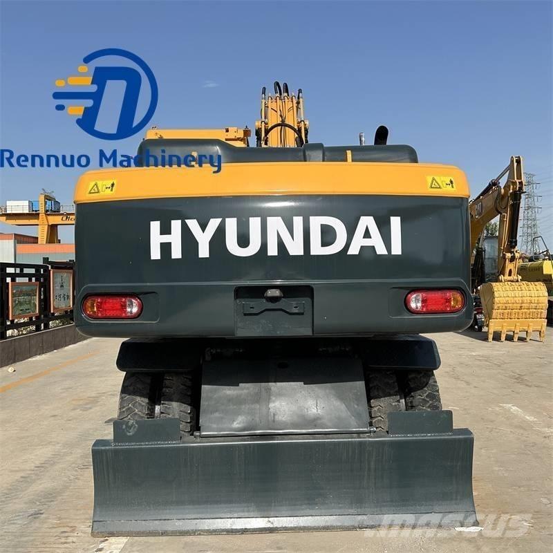 Hyundai 210W-9 Wielgraafmachines