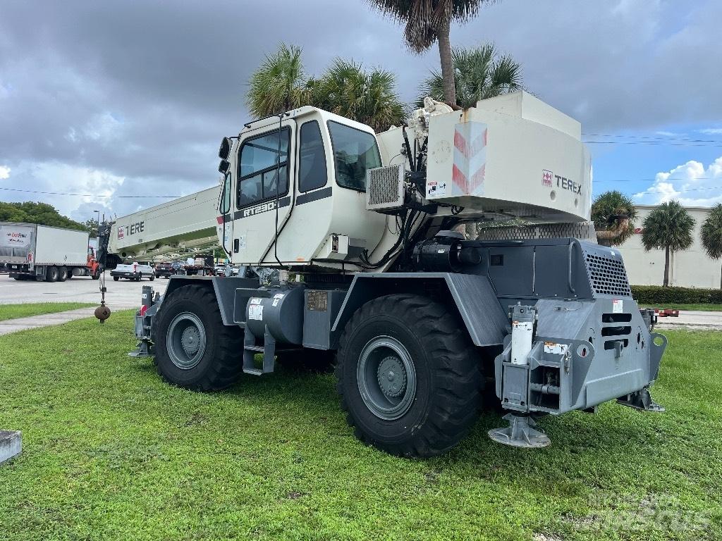 Terex RT 230-1 Ruw terrein kranen