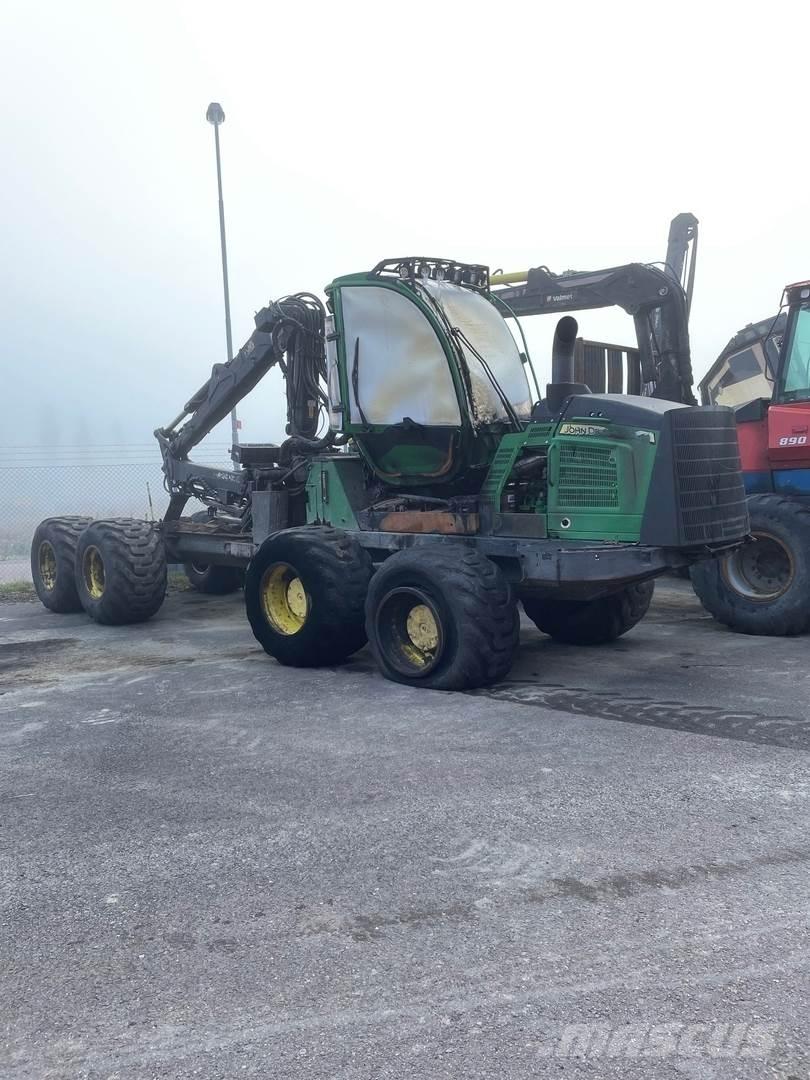 John Deere 1210E Uitrijwagens
