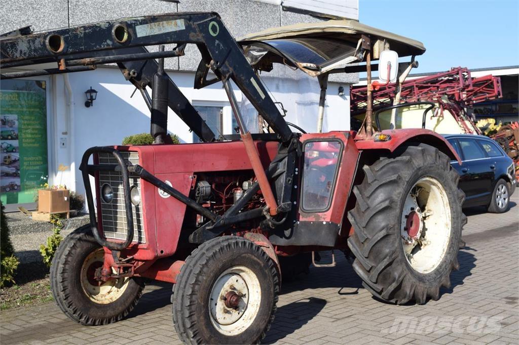Case IH 624 Tractoren