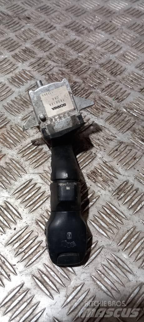 Scania R 440    1858199 Cabine en interieur